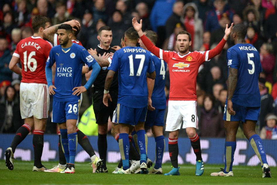 Leicester será campeón este lunes si el Tottenham no vence al Chelsea. / AFP