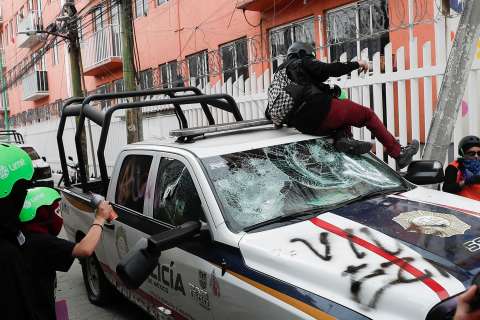 Mundial 2026: así se vieron los disturbios y choques con la policía en el Estadio Azteca