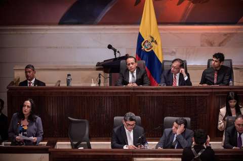 Estos son los secretos de los bandos que Petro enfrenta en el Congreso