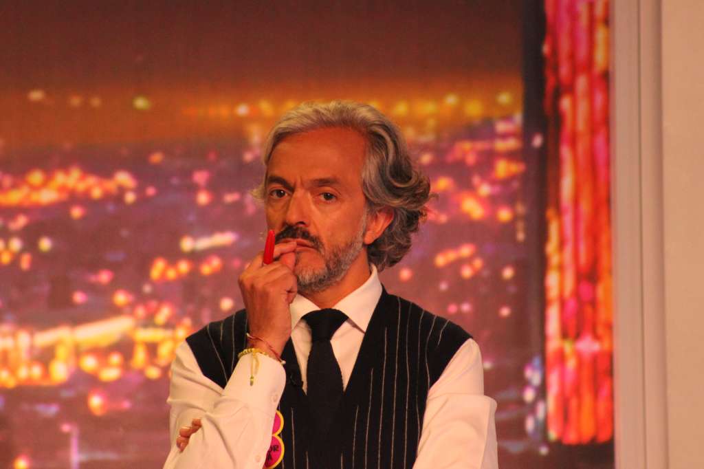 Candidato a la alcaldía de Bogotá durante el debate de candidatos organizado por Caracol televisión
