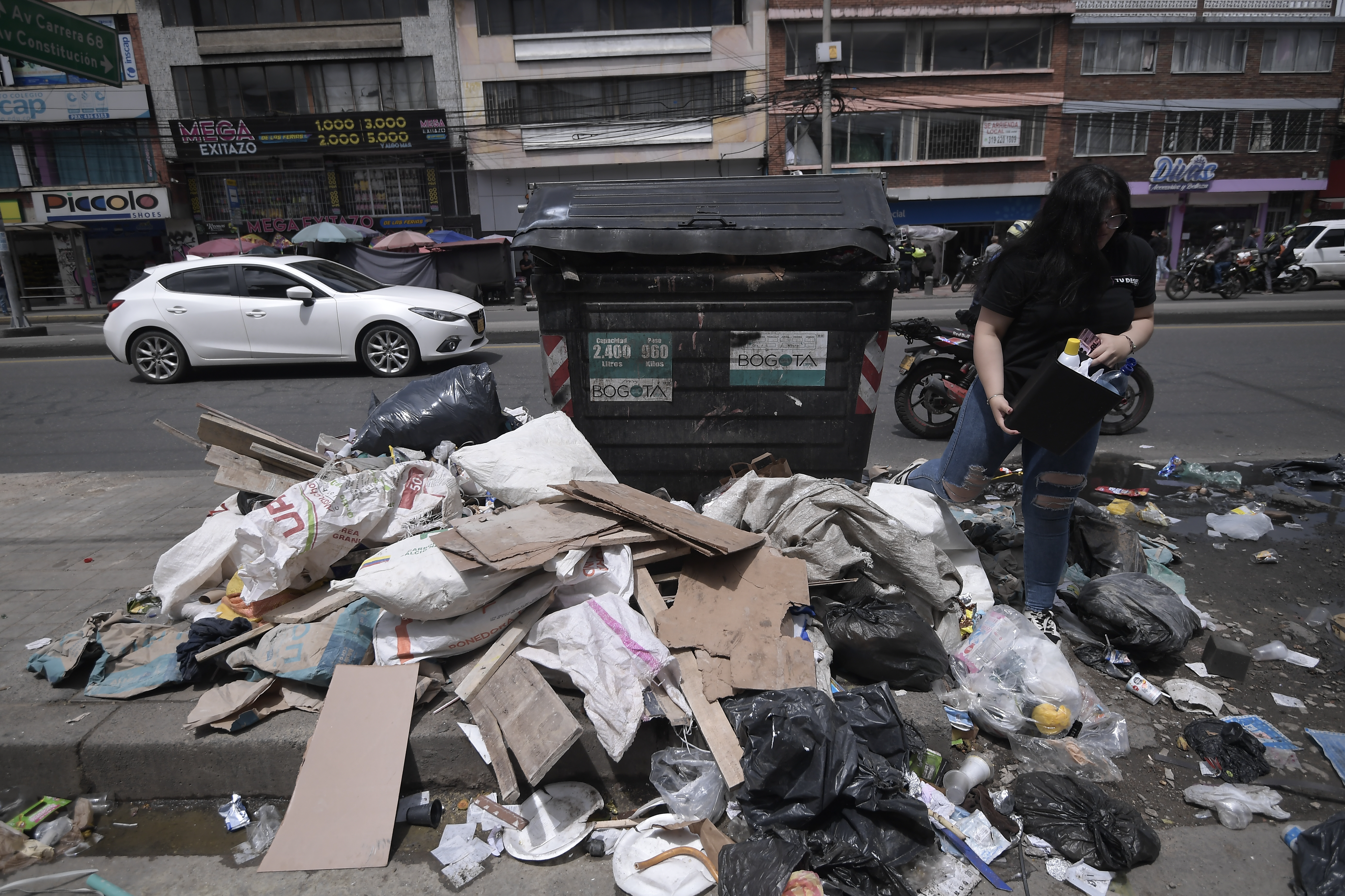 Crisis en la recolección de basuras en Bogotá.