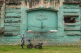 Buscan restos óseos bajo los columbarios del antiguo cementerio central, en Bogotá