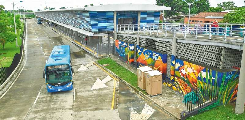 En la actualidad el pasaje de transporte público en la ciudad cuesta $2.700.