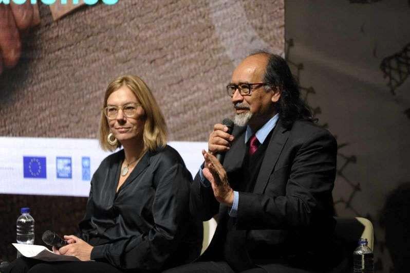 Angélika Rettberg y Marco Romero, dos de los siete miembros del Comité de Seguimiento de las recomendaciones de la Comisión de la Verdad.