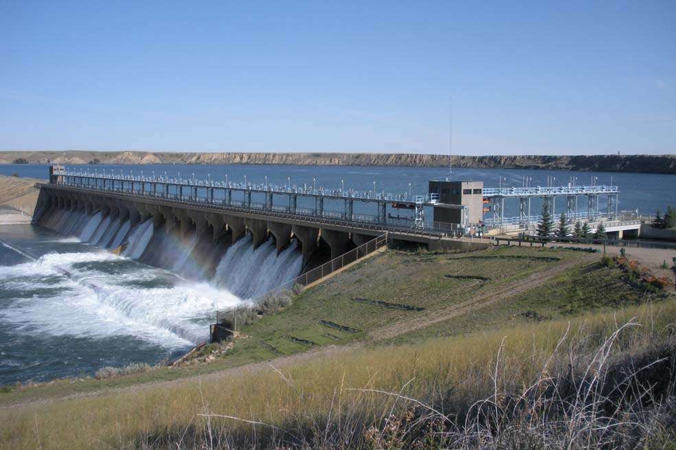 Represa Bassano, en Canadá. Genera energía y provee de agua a los pueblos de la zona. / Patricia Buckley / WWF - Canadá