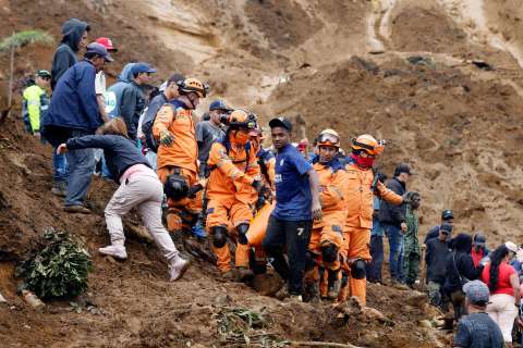 Derrumbe en Bello: habla una de las personas rescatadas tras la avalancha