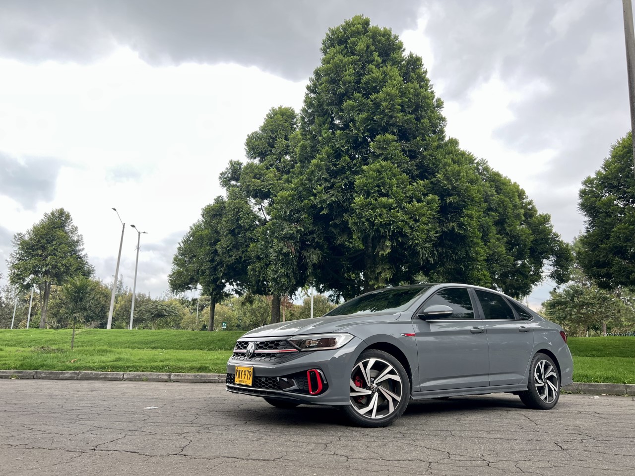 Volkswagen Jetta GLI.