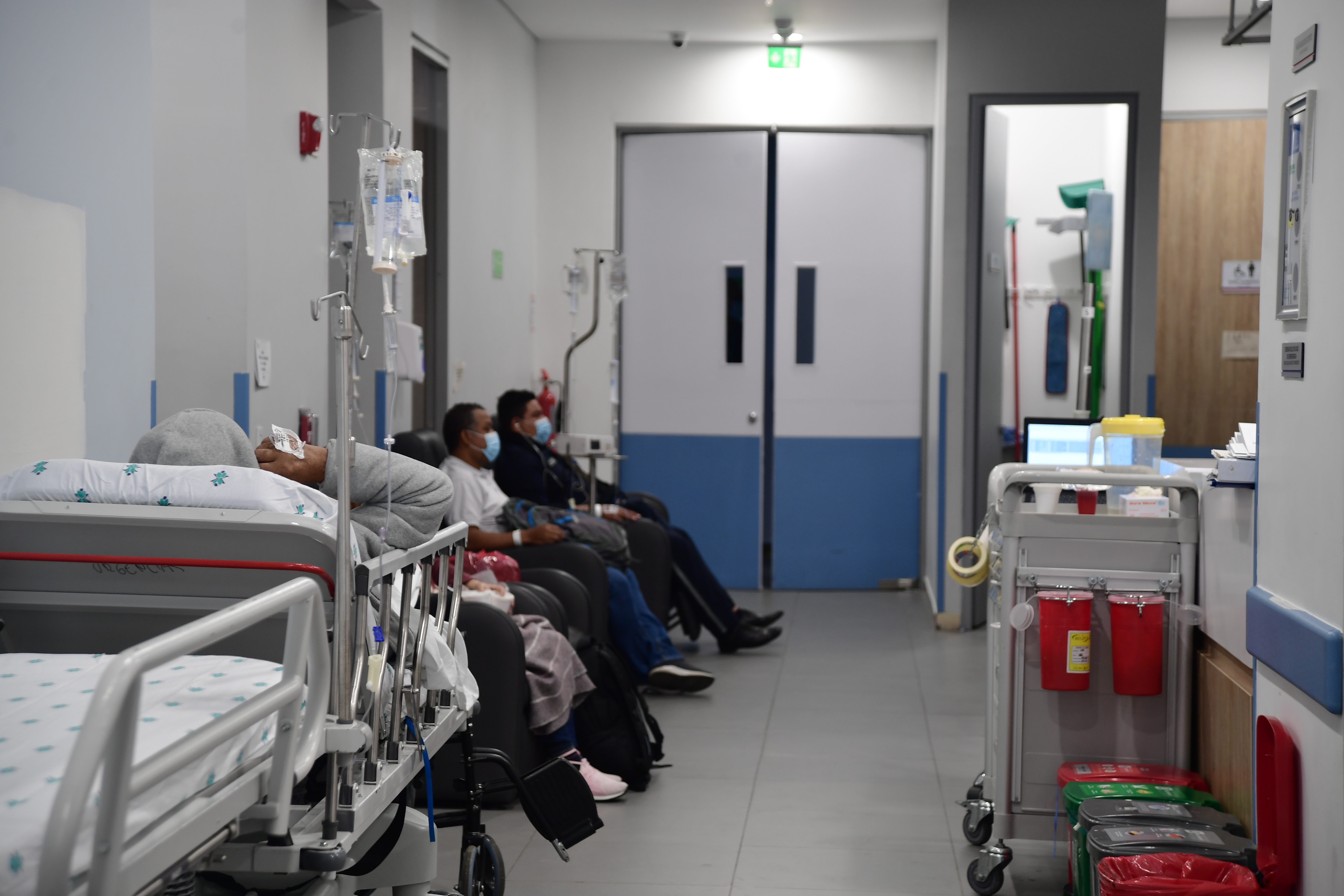 Sala de urgencias generales y de Covid-19 de esta clínica.