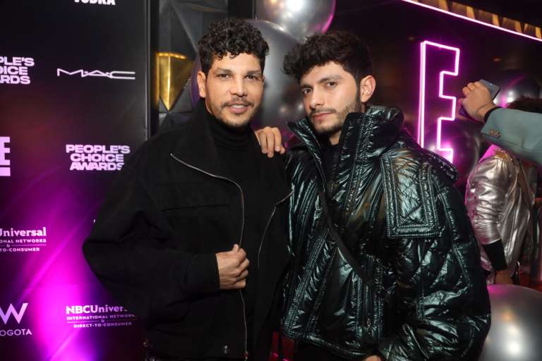 Por primera vez, grandes celebridades colombianas tuvieron la oportunidad de caminar sobre la alfombra roja de los People's Choice Awards.