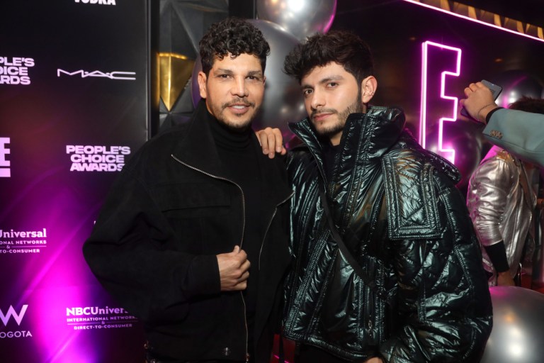 Por primera vez, grandes celebridades colombianas tuvieron la oportunidad de caminar sobre la alfombra roja de los People's Choice Awards.