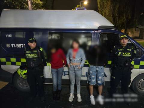 Capturan a tres mujeres por hurto y lesiones en estación de TransMilenio