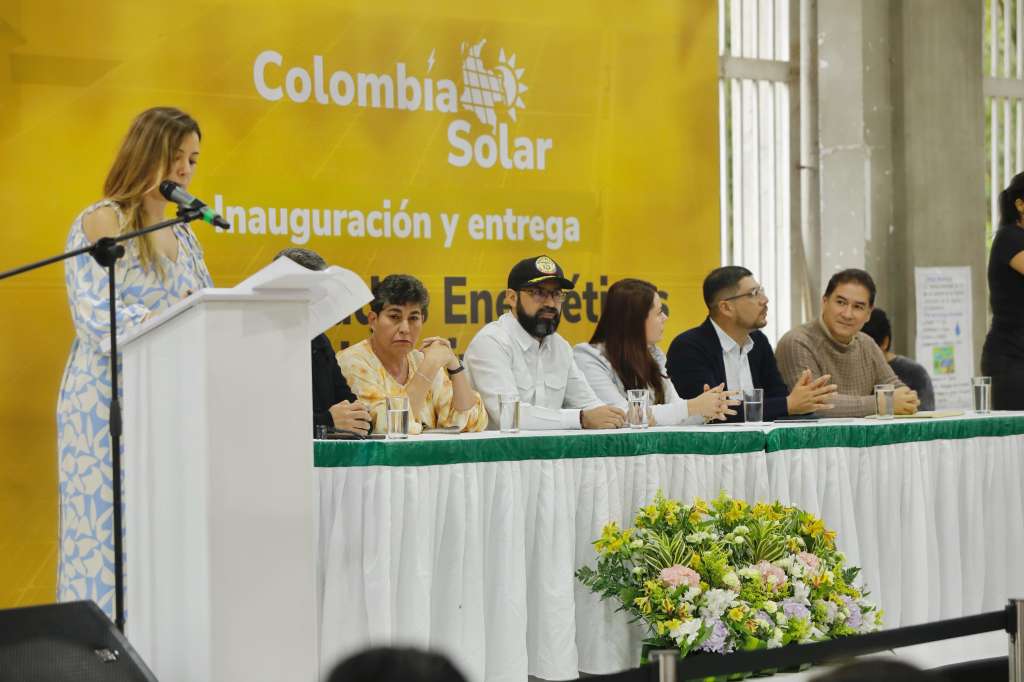 Evento de lanzamiento de Comunidades Energéticas Educativas en el departamento de Risaralda.