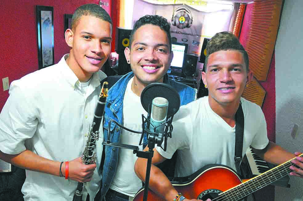 Los de la T / Liz Durán