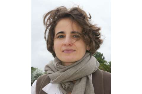 Laurence Debray escribe una "carta de disculpa" de sus padres hacia ella