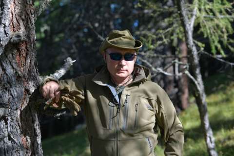 Vladimir Putin refuerza su estilo de "macho" siberiano, ¿quién lo asesora?