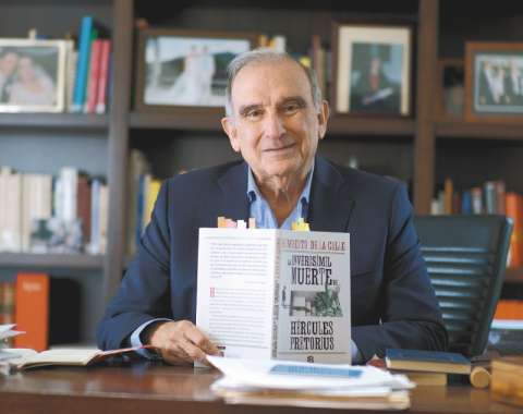 Humberto De la Calle: un político nadaísta