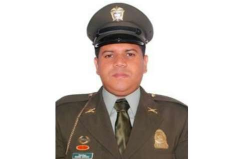 Patrullero fue asesinado cuando atendía un caso de hurto en la vía Cali-Candelaria