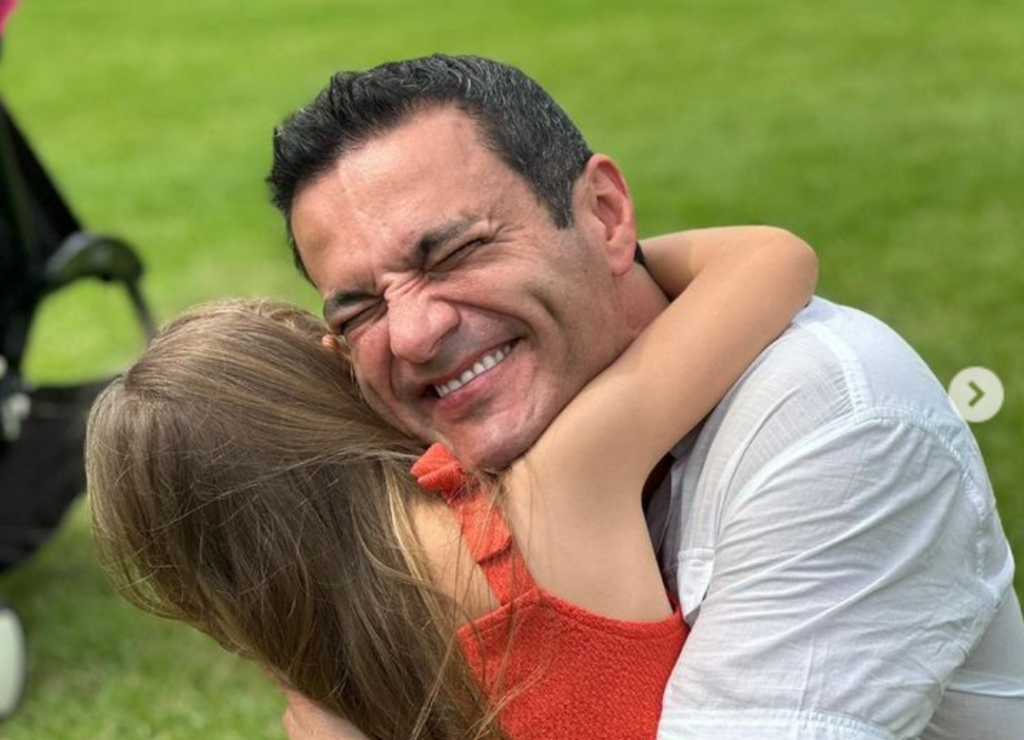 Juan Diego Alvira y su hija.
