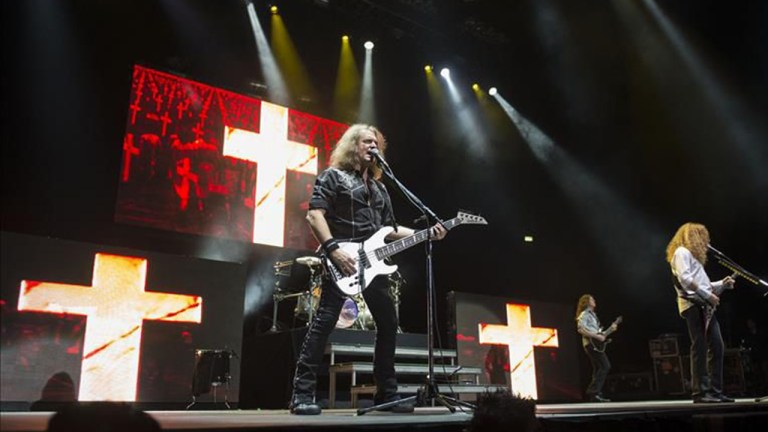 Megadeth despide a David Ellefson, su bajista, por escándalo sexual
