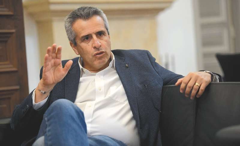 Luis Fernando Velasco - Ministro del Interior