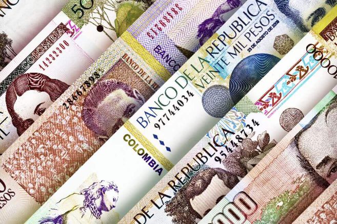 Comienza puja por el alza del salario mínimo para 2021.