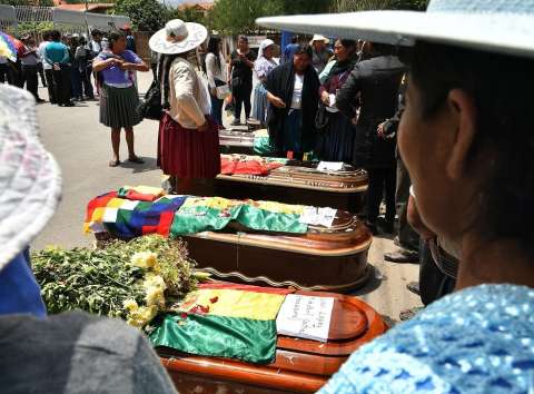 Tres personas fallecieron en enfrentamientos con fuerzas de seguridad en Bolivia