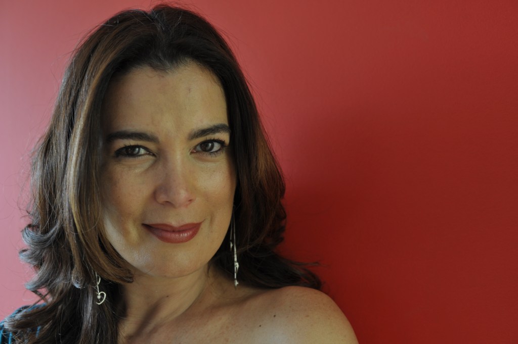 Actriz, exreina de belleza y empresaria venezolana.