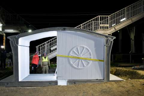 Japón construyó una estación de tren en seis horas, así lo logró