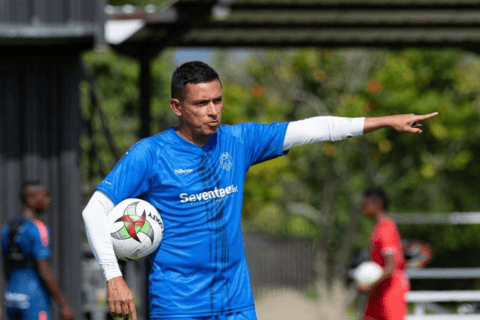 Otro que cae: César Torres ya no es director técnico de Cortuluá