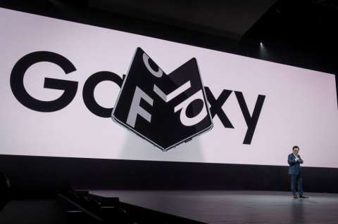 Samsung estaría trabajando en más móviles plegables