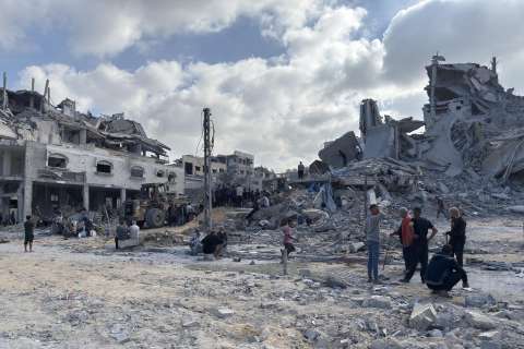 Se acerca el invierno y los desplazados de Gaza siguen sin techo