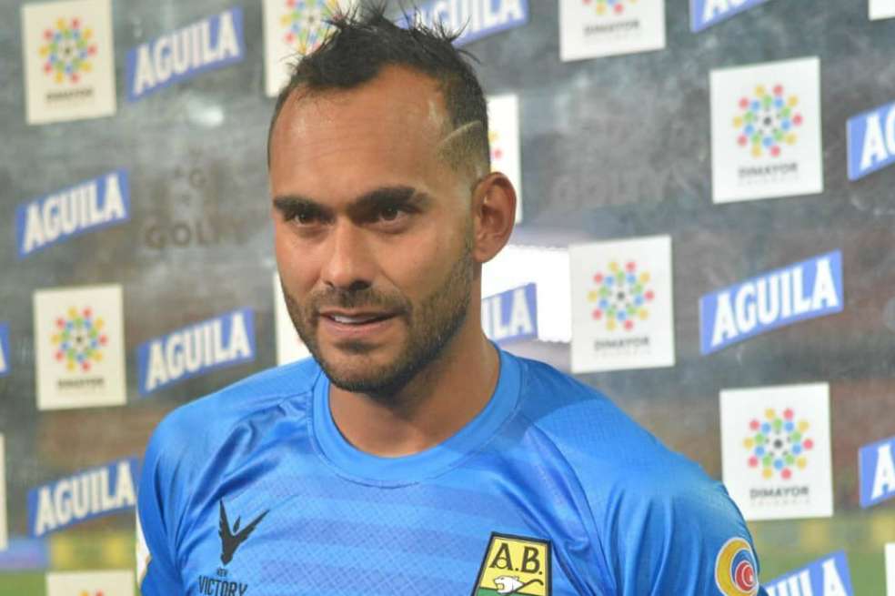 Christian Vargas llega a Millonarios tras atajar en el Atlético Bucaramanga. / @MillosFCoficial