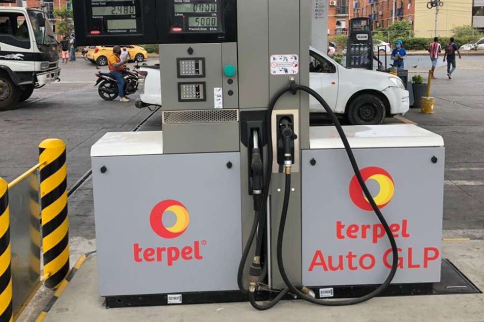 Fotografía de la nueva estación pública de gas licuado de petróleo (GLP) en Cartagena de Terpel.