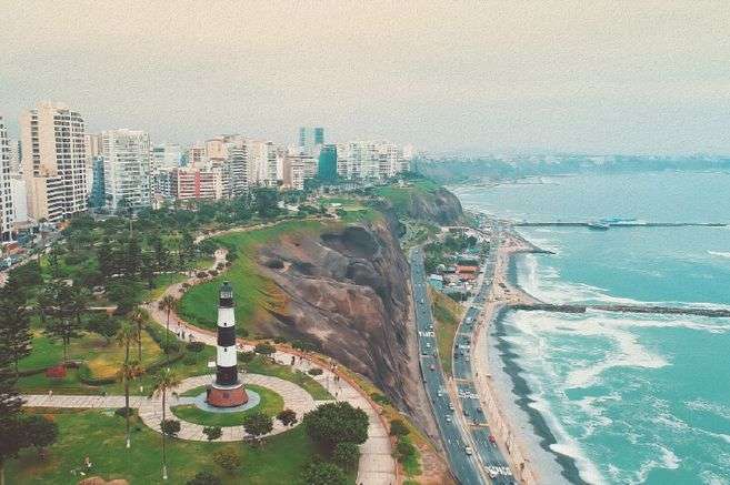 Miraflores recibía cuatro millones de visitantes cada año, más que la ciudadela inca de Machu Picchu.