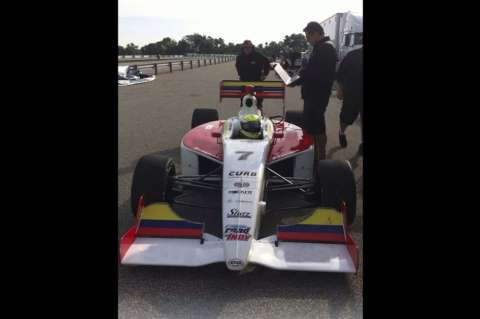 Piloto bogotano se probó con éxito en la Indy Lights