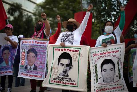 “Fue un crimen de Estado”: un año del informe sobre la verdad del caso Ayotzinapa