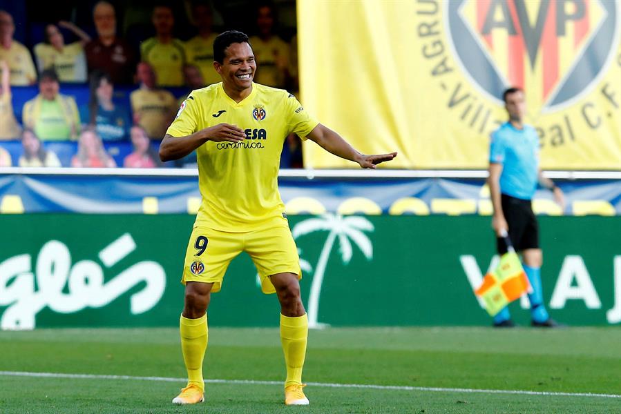Bacca en la celebración de uno de sus goles este domingo.