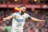El Real Madrid gana 2-0 al Athletic Bilbao y alza la Supercopa de España