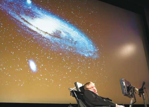 Hawking, una mente en donde cabía el Universo