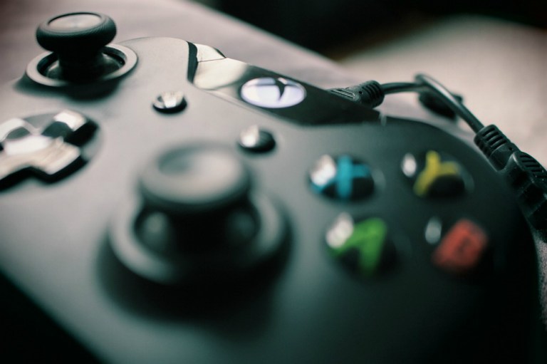 Casa Blanca analiza vínculo de videojuegos con violencia por armas