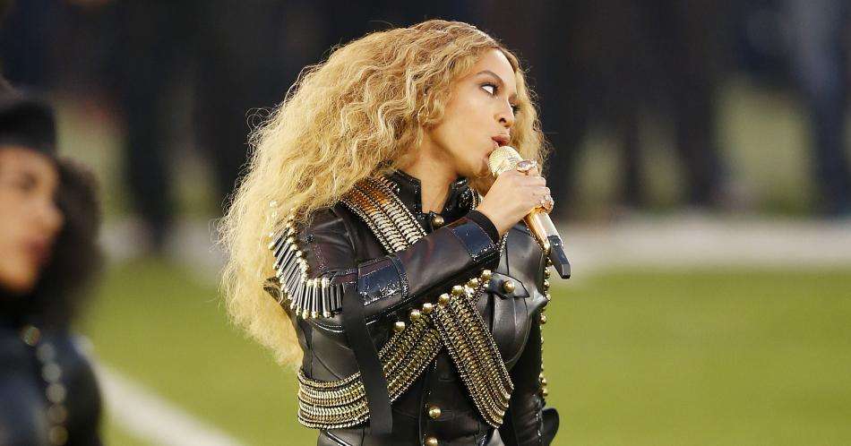 Beyoncé rinde homenaje a las mujeres negras con "Lemonade"
