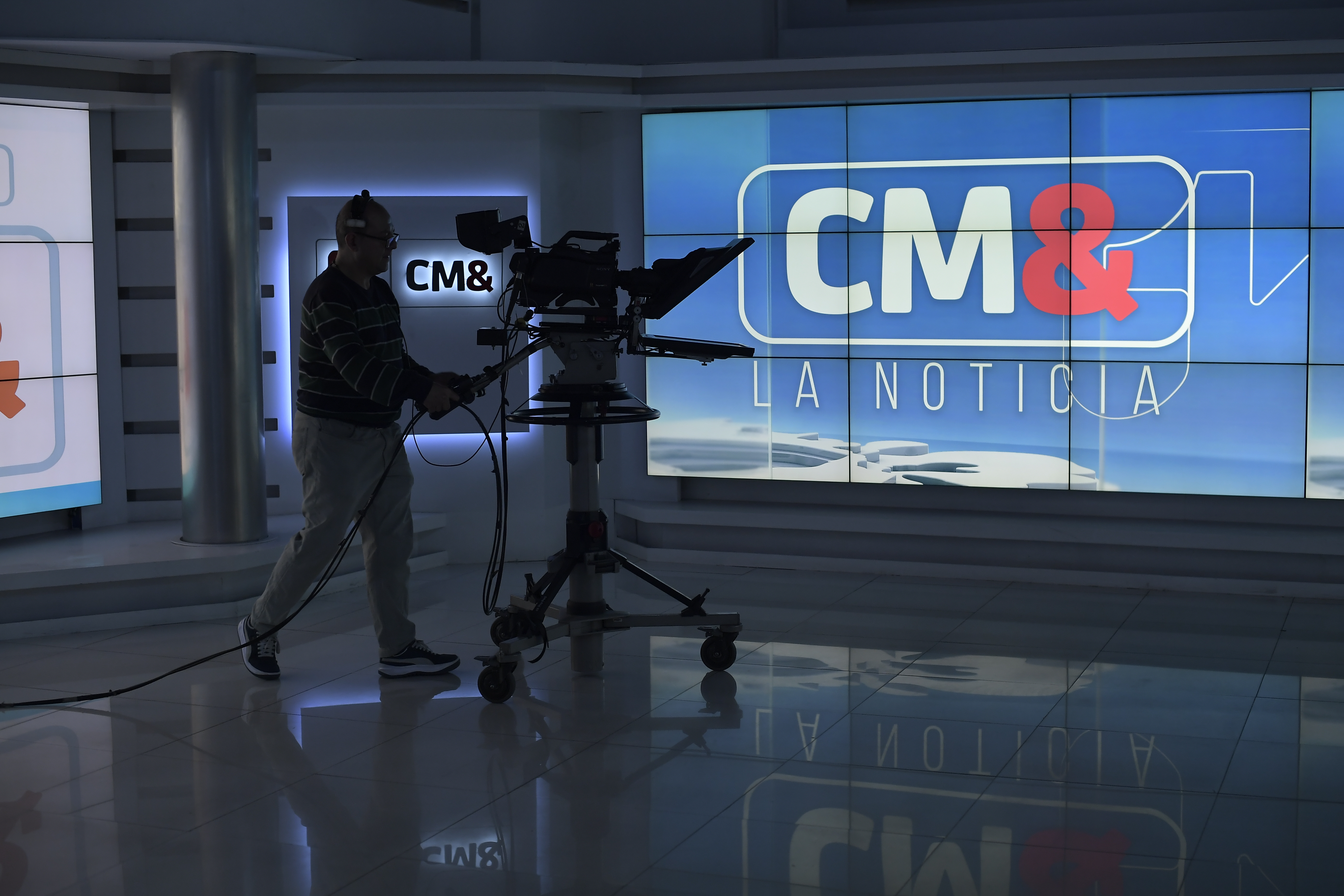 Última edición del noticiero CM&, que se emitió este 14 de noviembre de 2024.