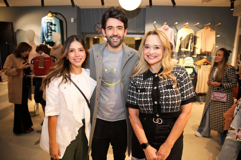 Manuela Cardona, Alejandro González y Diana Ruiz