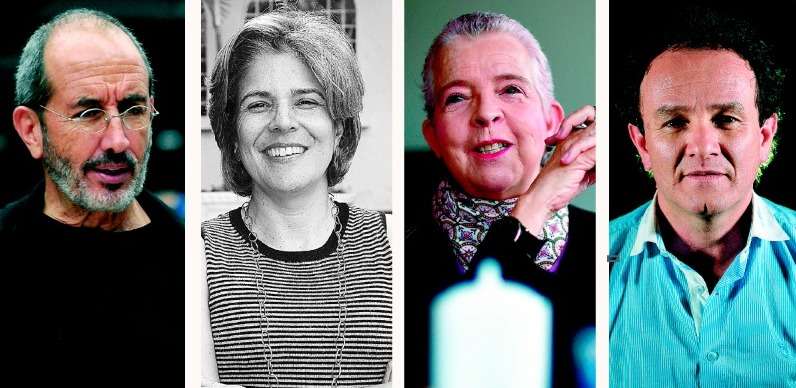 Álvaro Restrepo (izquierda), Ana María Cano, Lucía González y Jesús Abad Colorado hablaron en defensa de la gestión cultural de Sura. / Archivo El Espectador
