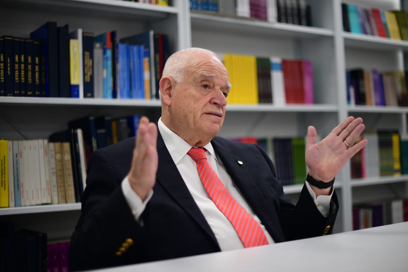 El juez paraguayo, quien preside el tribunal internacional, habló con El Espectador sobre su visita a Colombia y el ambiente de la región.