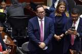 “Soy respetuoso de las decisiones judiciales”: presidente de Congreso tras diferencia con Petro