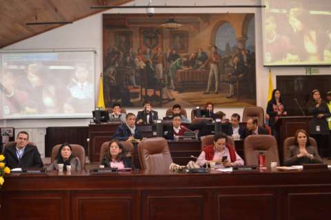 Concejales de Bogotá afirman que Parody deberá negociar en medio del paro