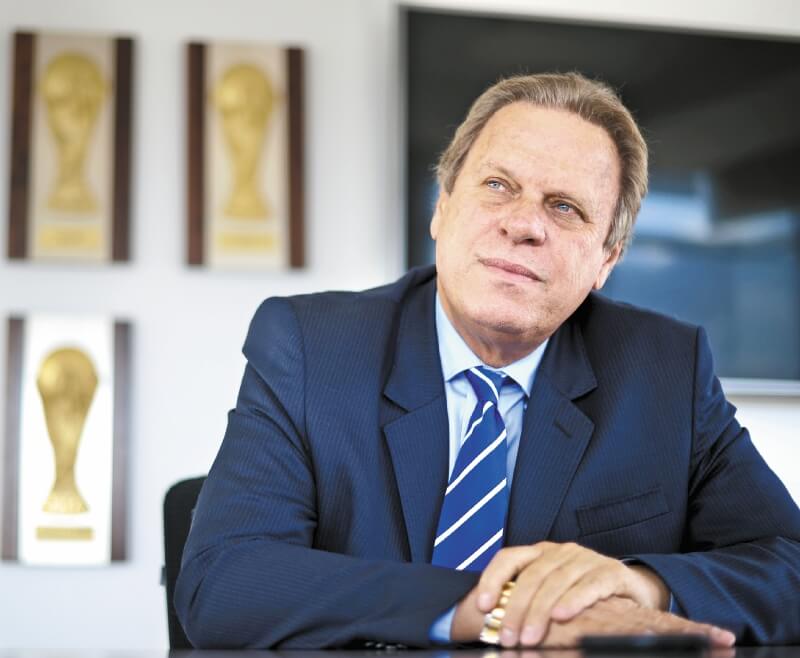 Ramón Jesurún, presiente de Fedefutbol. / AFP
