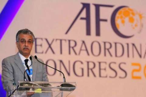 El jeque Salman, un peso pesado en la carrera a la presidencia de la FIFA