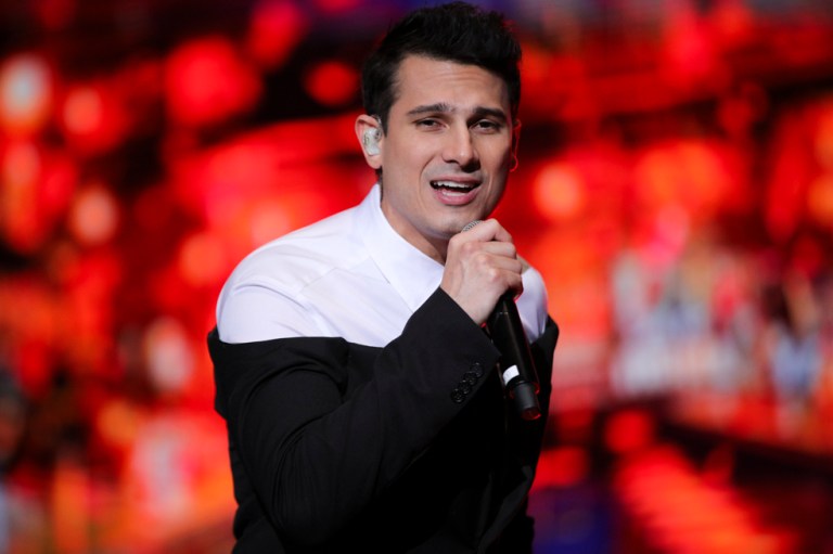 Pipe Bueno reaccionó a memes que le hacen con la muerte de famosos